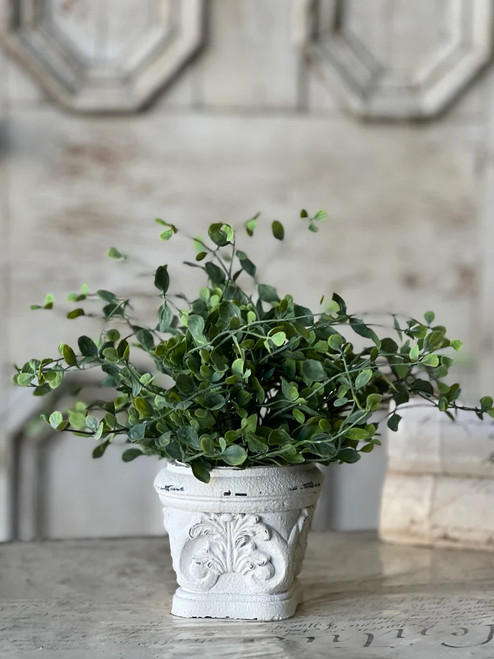 *NEW* Candle Holder, Relevare