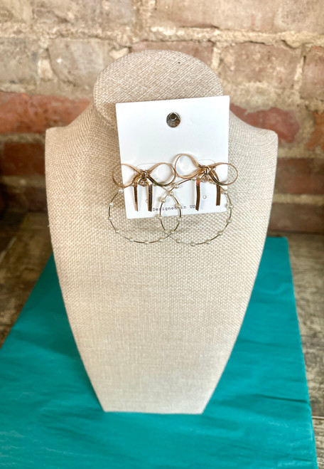 Earrings, Omega Chain Bow and Pearl