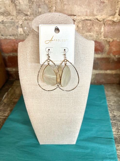 Earrings, Teardrop Shell Gold