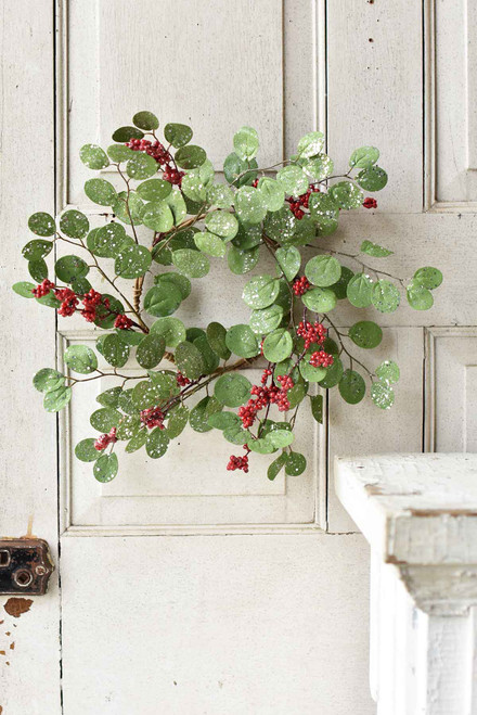 Currant Berry Eucalyptus Candle Ring, 24"