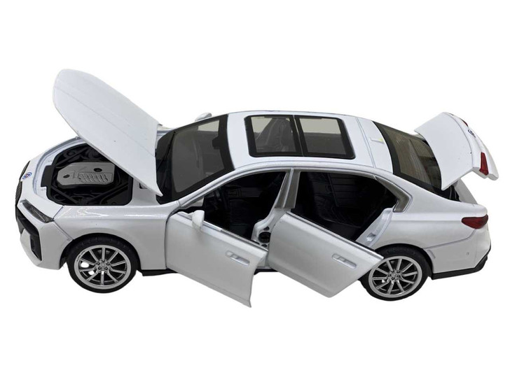 Macheta replica BMW 760 alb in cutie cu sunete, lumini, deschide usi, capote scara 1:32  - Imagine 2