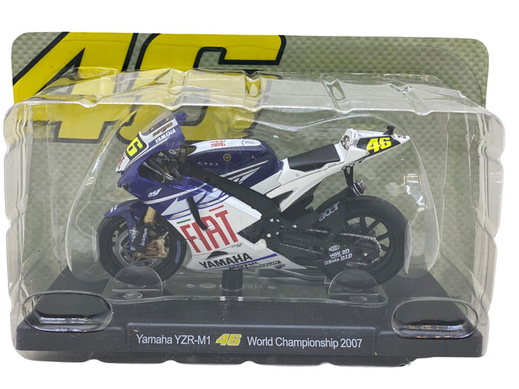 Macheta motocicleta 2004 Yamaha YZR-m1 *valentino rossi* 1/18