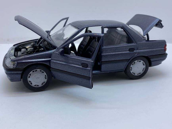 Macheta metal Ford Orion ghia 1:24 - Imagine 1