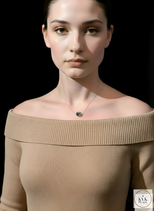 Labradorite Gemstone Necklace worn by model