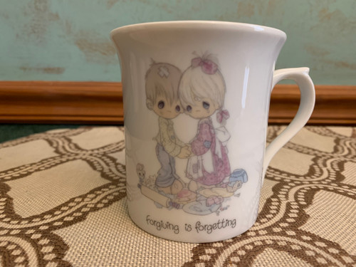 Vintage 1983 Enesco Precious Moments "Forgiving is Forgetting" Little Boy with Little Girl crying with a Mess White Porcelain Mug