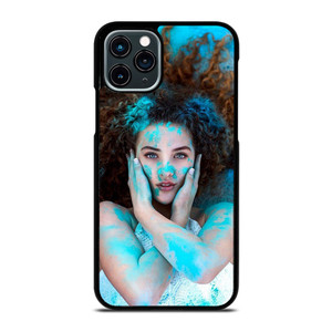 SOFIE DOSSI POSE iPhone 11 Pro Case Cover