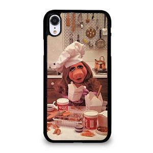 MUPPETS MISS PIGGY KITCHEN iPhone XR Case Cover