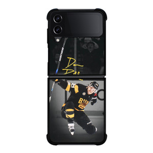 BOSTON BRUINS DAVID PASTRNAK CELEBRATION Samsung Galaxy Z Flip 4 5G Case Cover