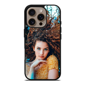 SOFIE DOSSI BEAUTY iPhone 16 Pro Case Cover