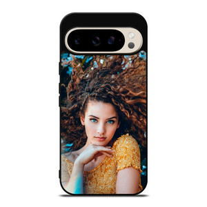 SOFIE DOSSI BEAUTY Google Pixel 9 Pro Case Cover