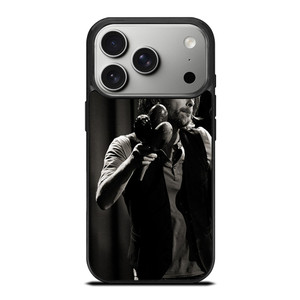 TOM YORKE RADIOHEAD SINGER iPhone 17 Pro Case Cover TOM YORKE RADIOHEAD SINGER iPhone 17 Pro Case Cover