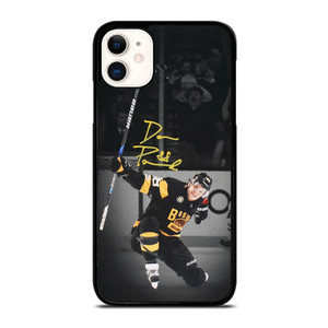 BOSTON BRUINS DAVID PASTRNAK CELEBRATION iPhone 11 Case Cover