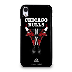 CHICAGO BULLS SHOES LOGO iPhone XR Case Cover