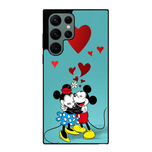 MICKEY AND MINNIE MOUSE HUG Samsung Galaxy S22 Ultra Case Cover MICKEY AND MINNIE MOUSE HUG Samsung Galaxy S22 Ultra Case Cover