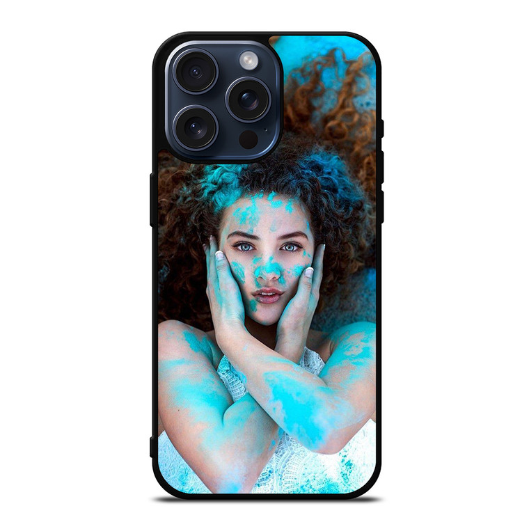 SOFIE DOSSI POSE iPhone 15 Pro Max Case Cover