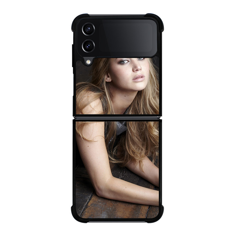 JENNIFER LAWRENCE Samsung Galaxy Z Flip 4 5G Case Cover