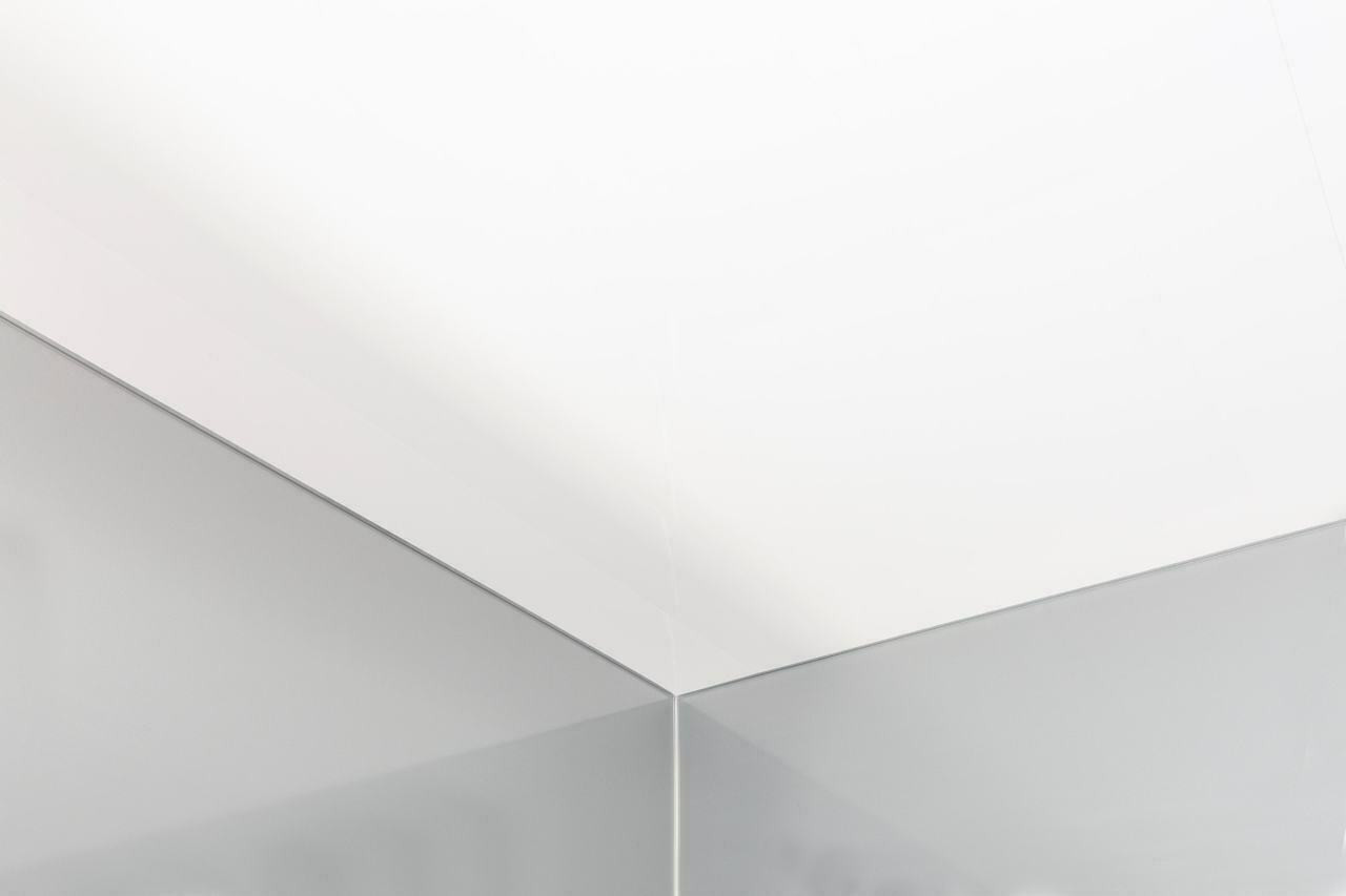 White Gloss 5mm Panel 4 Metre