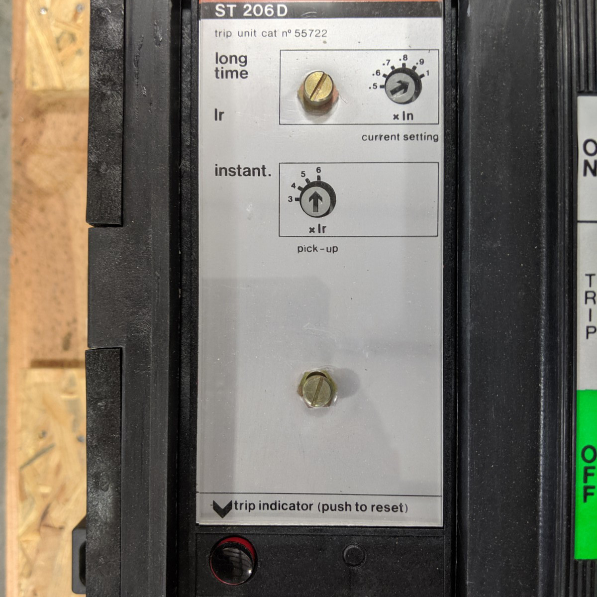 CM1600HH