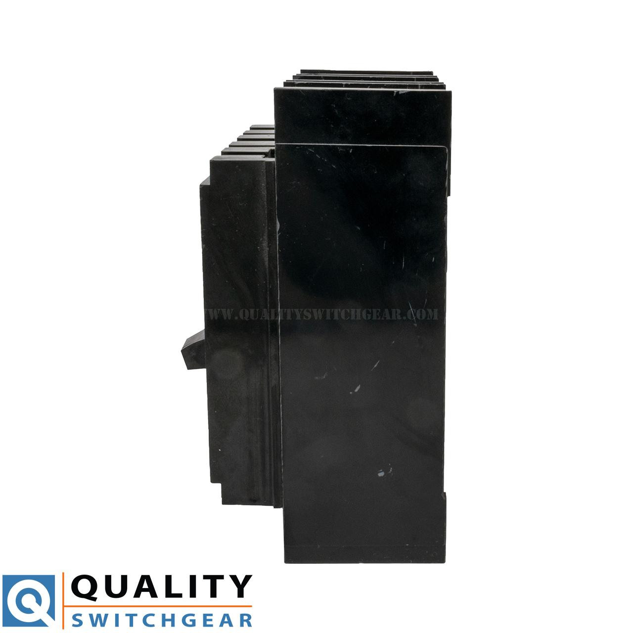 Q2L3200, right