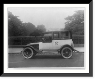 Vintage Building Photo - Washington DC - Taxicabs in Washington