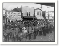 Ky.. Carlin. Rev. Fare, the street evangelist, holding meeting in front of saloon. 1906, Historic Print