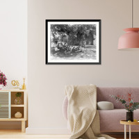 Historic Framed Print, [Washington, D.C. public schools, 1st Division - art class sketching outdoors],  17-7/8" x 21-7/8"