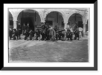 U.S. Navy in action at Vera Cruz, Mexico, 1914: riflemen & field gun guarding government building Classic, Antique Print
