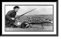 Soviet guerrilla activity in Russia, WWII: 4 guerrillas with fixed bayonets and small machine gun; village in background, Vintage Poster