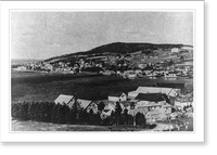Bird's-eye panorama of the village of Gasp&eacute;, Qu&eacute;bec, Canada, Historic Print