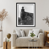 Finial and colonial wall, Antique Print