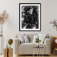 Antique Portrait - Winifred Black (Annie Laurie), half-length portrait