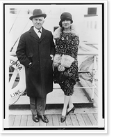Historic Framed Print, Many notables arrive aboard S.S. Aquatania,  17-7/8" x 21-7/8"