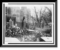 Delegates to the United Daughters of the Confederacy conference crowd around automobile of former president and Mrs. Wilson, Antique Poster