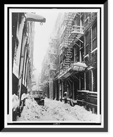 Snow ends in Chicago with 19 inch record for month of March, Antique Poster