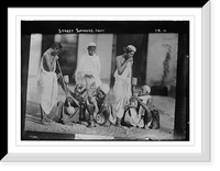 Street smokers, India, Vintage Print