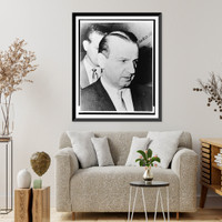 Historic Framed Print, [Jack Ruby, bust portrait, facing right, arriving in court],  17-7/8" x 21-7/8"