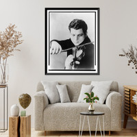 Itzhak Perlman, half-length portrait, facing front, playing the violin, Vintage Print