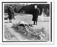 Historic Framed Print, Churchill places wreath on grave,  17-7/8" x 21-7/8"