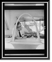 Black & White Photo - St. Louis - Eero Saarinen posed by a model