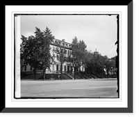 Old Cap. prison, Historic Reproduction