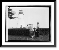 Herald Havre de Grace Tour - O'Neil and dog, Historic Print