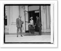 Pres. & Mrs. Harding leaving W.H., 6/20/23, Historic Print