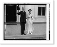 Pres. & Mrs. Coolidge acknowledge greetings from crowd, 11/5/24 Classic, Vintage Print