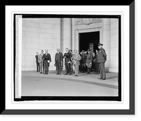 Historic Framed Print, Gerardo Machado, arrival at Union Station, 4/15/25,  17-7/8" x 21-7/8"