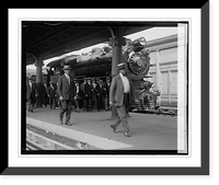 President Coolidge & party return from Swampscott, 9/10/25, Vintage Poster