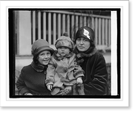 Mrs. Ralph E. Pearsons & children, 12/15/26, Historic Reproduction