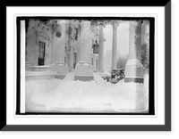 White House snow scene, 1/28/22, Historic Print