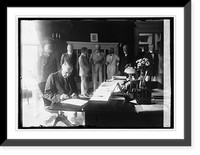 Harding signing bill, 8/18/22 - 2, Antique Print