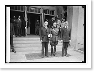Pres. Coolidge, Gen. R.G. Davis & Dwight Davis at bonus bar, 9/27/24, Vintage Poster