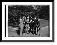 Judge Landis with newspaper men at White House, Washington, D.C., 10/9/24, Antique Poster